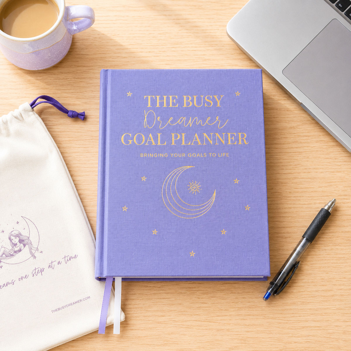 The Busy Dreamer Goal Planner (Hardbound)